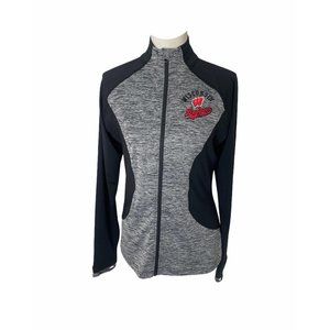 Women’s medium signature concepts Wisconsin shirt